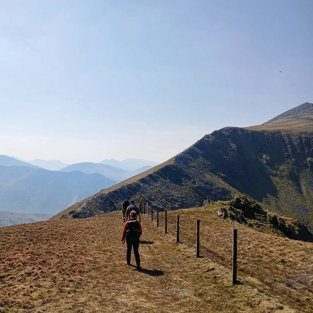 Stunning day to be out training future Mountain Leaders  for @mountainindependence. 
#mountainlife #walesneverfails #getoutside #mountainadventures #lifelonglearning @ami_professionals @mtntraining