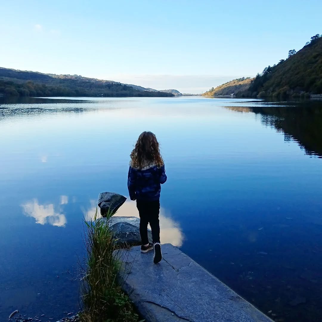 In between work are moments like these. 

And moments like these can heal most things ❤️ 

#smallthings #home #lovewhwereyoulive #walesneverfails #getoutside
