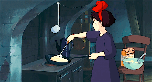 kiki-breakfast.gif