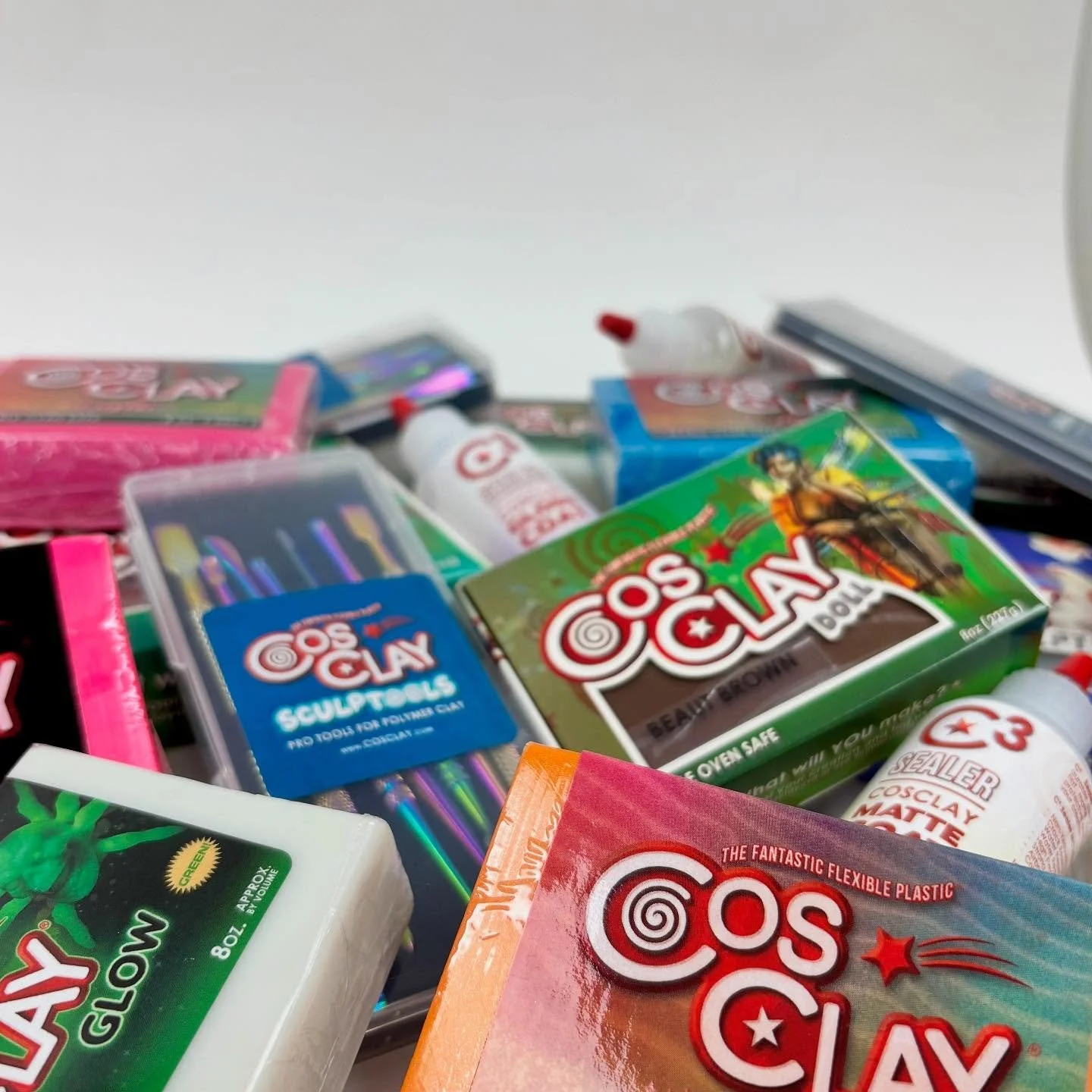 Hey Cosclayer! Spooky Sculpting Savings end soon 👻 Grab some of our best sellers and limited edition colors while supplies last 🔥

🕸️ Check the link in our bio to see the full Halloween Collection&hellip; Happy Sculpting!

#ilovecosclay #shopsmall