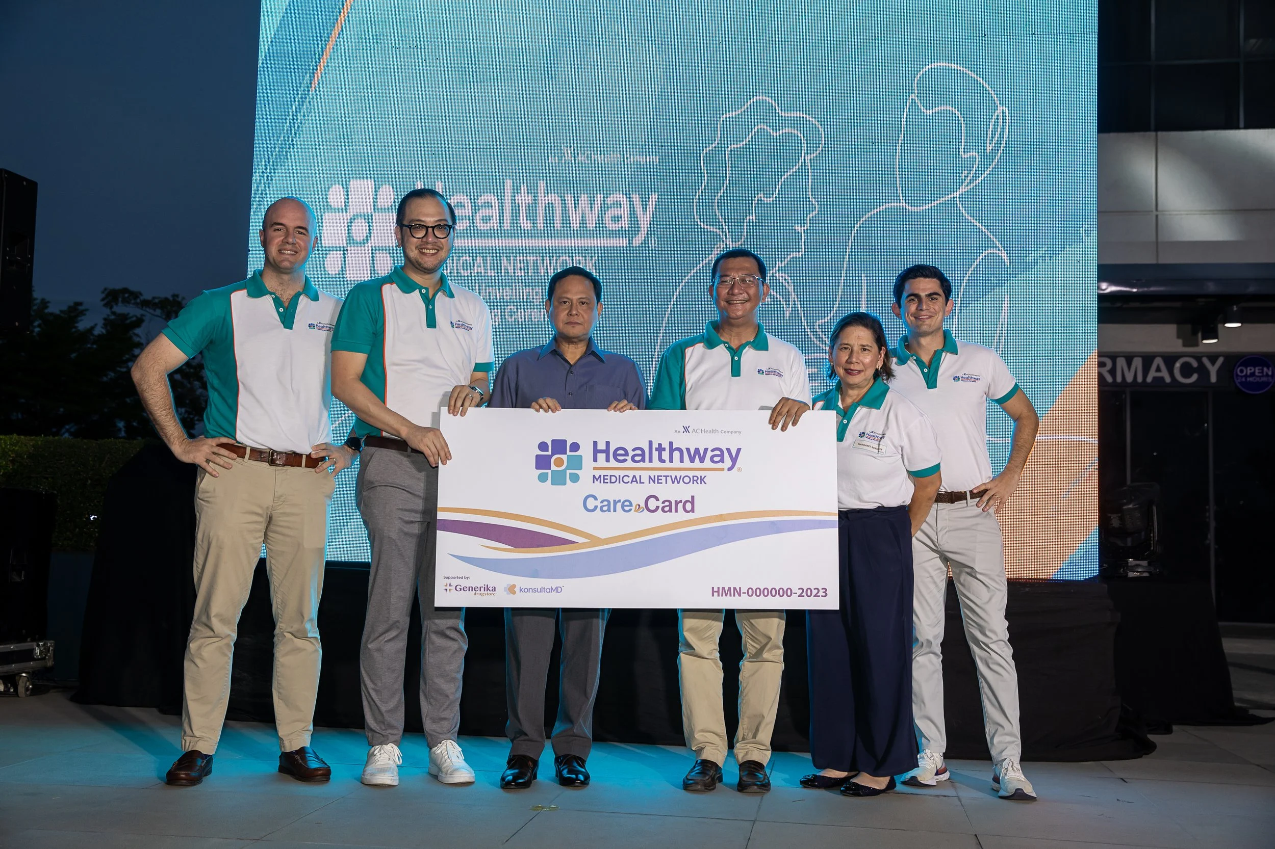   From L-R: ACEN Corporation Vice President of Business Development Jaime Z. Urquijo, AC Health President and Chief Executive Officer Paolo Borromeo, Iloilo Governor Arthur Defensor Jr., Healthway QualiMed Hospital Iloilo Chief Operations Officer Joseph Ladrido, QualiMed Health Network Group Chief Operations Officer Margaret Bengzon, and Ayala Corporation Business Development and Digital Ventures Head Jaime Alfonso Zobel de Ayala  