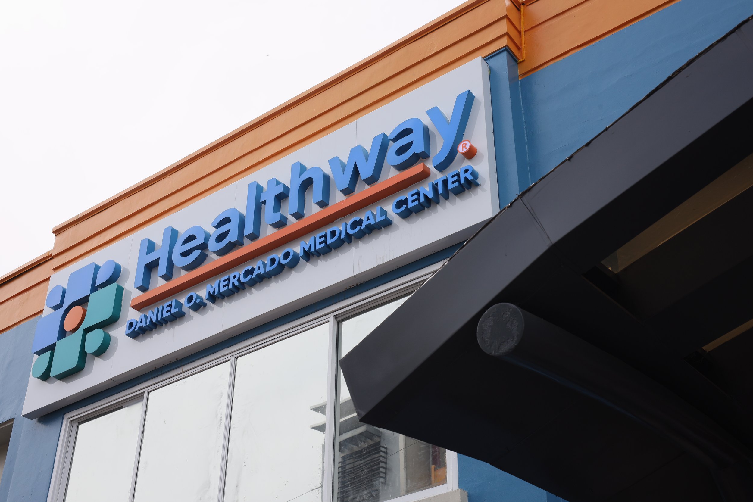  Healthway Daniel O. Mercado Medical Center unveils its new sign as part of Healthway Medical Network 