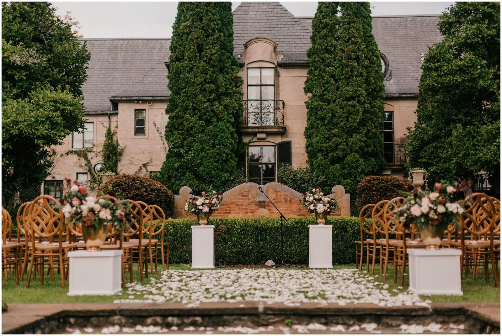 European Inspired Destination Wedding- Greencrest Manor Michigan_0029.jpg