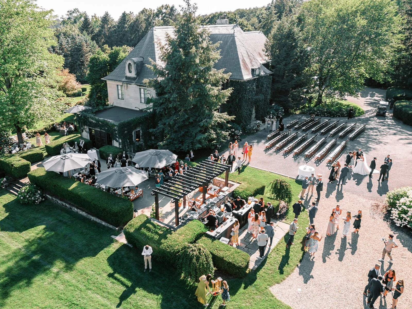 the best garden wedding venues in Michigan