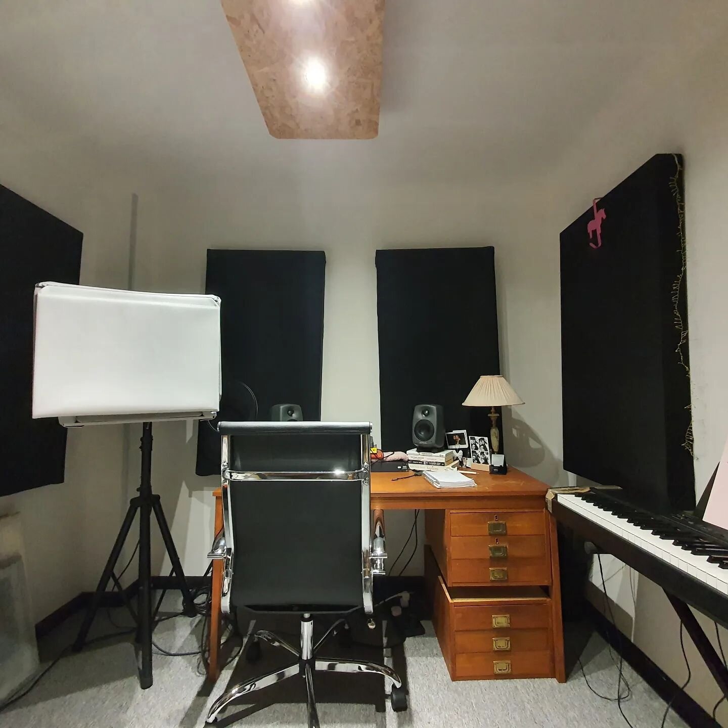 Sole access rolling monthly hire studios perfect for bands and producers looking for a permanent space to home all of your musical projects under one roof. 24 hour access, alarmed building with 8k cctv, 350mb wifi. Call Ben to view our last space for