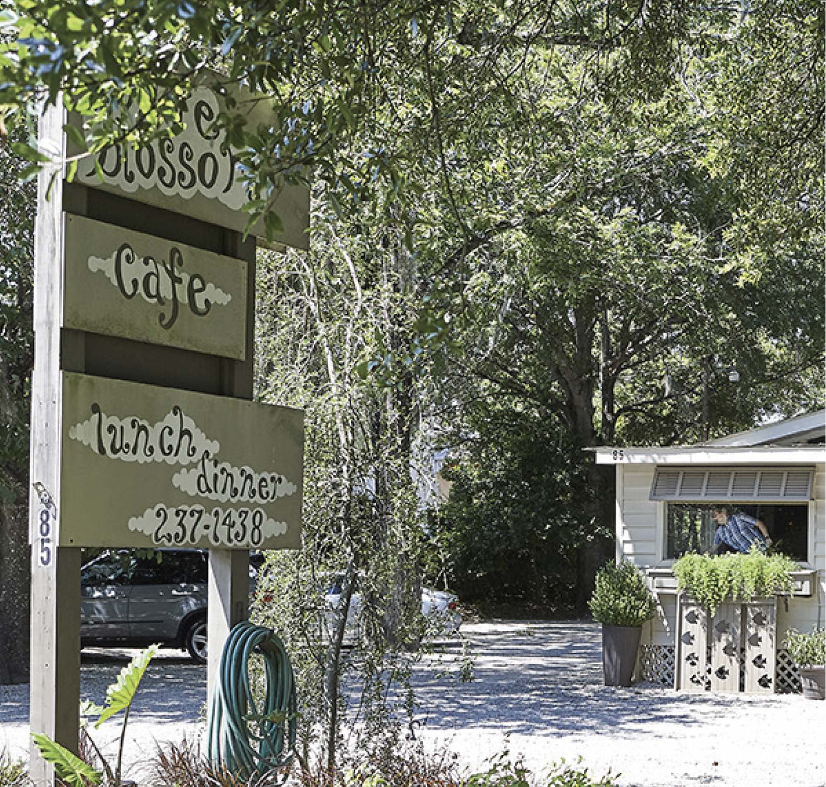 Flowering Each Season:The Chive Blossom Cafe is a Go-To for Foodies