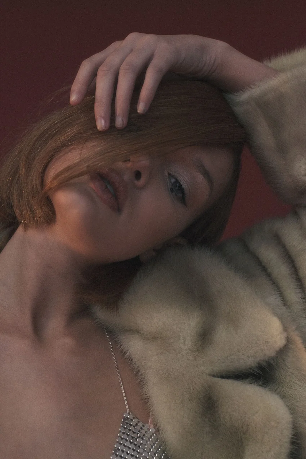 Vogue_Italia_Perfume_4.jpg