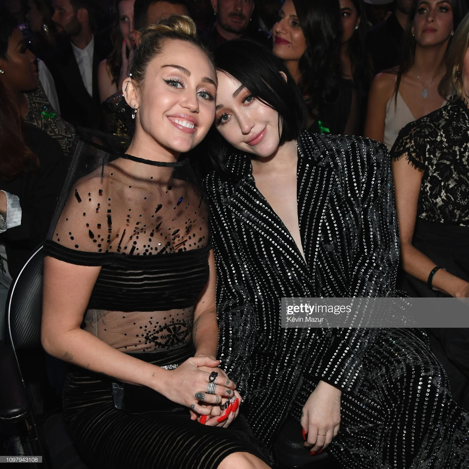 Noah_Cyrus_Donna_Lisa_Stylist9.jpg