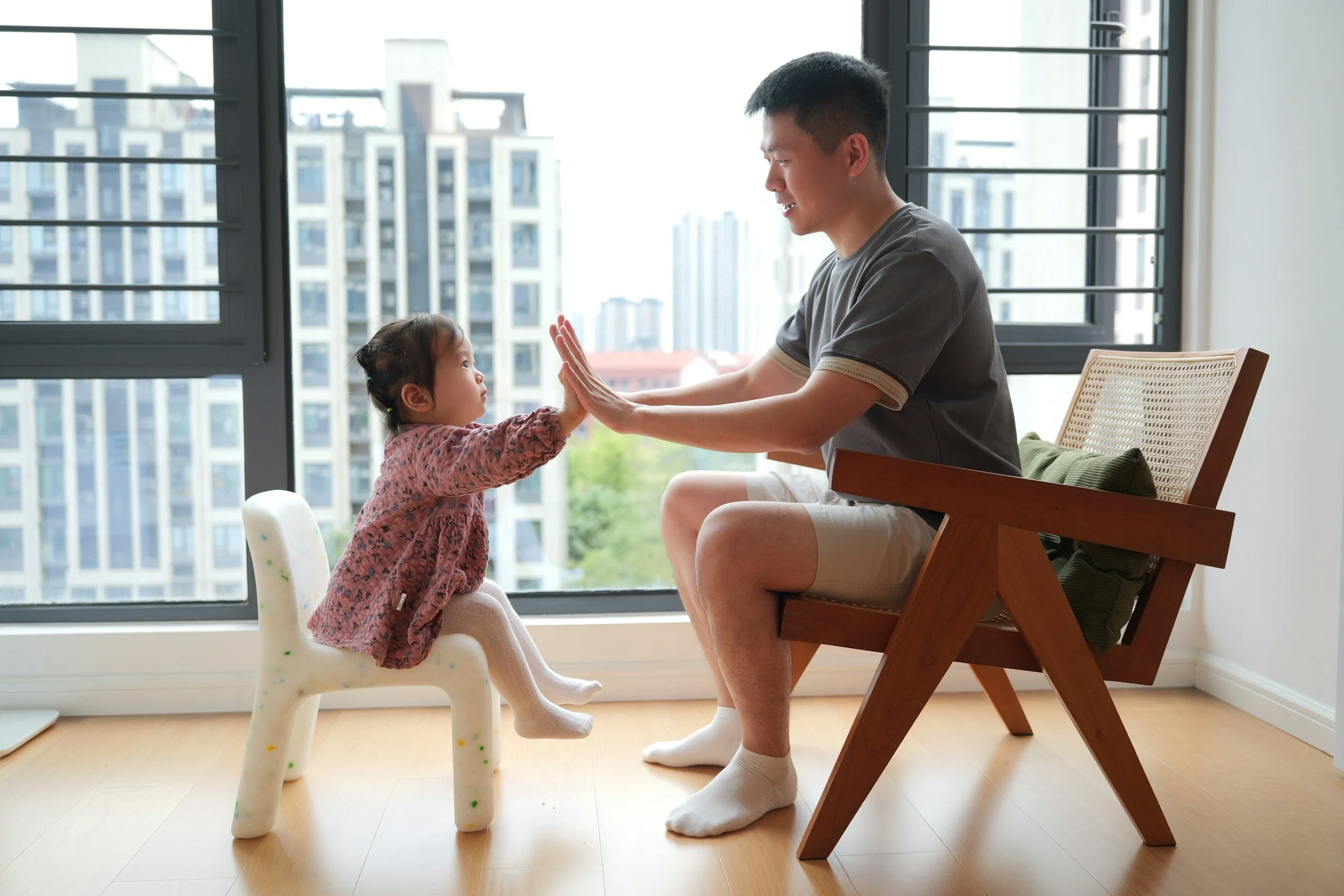 Physiological Synchrony in Everyday Parenting: What “Being in Sync” Really Means