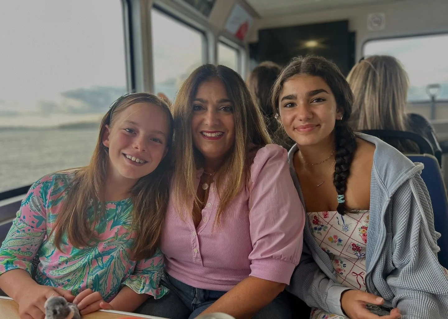 Goodbyes are never easy. Summer, you were swell. 🌊

@annabelledutra_11 
.
.
.
#summer #goodbye #beach #season #changes #tide #memories #waves #sand #saltydays #swell #sunshine #seayoulater