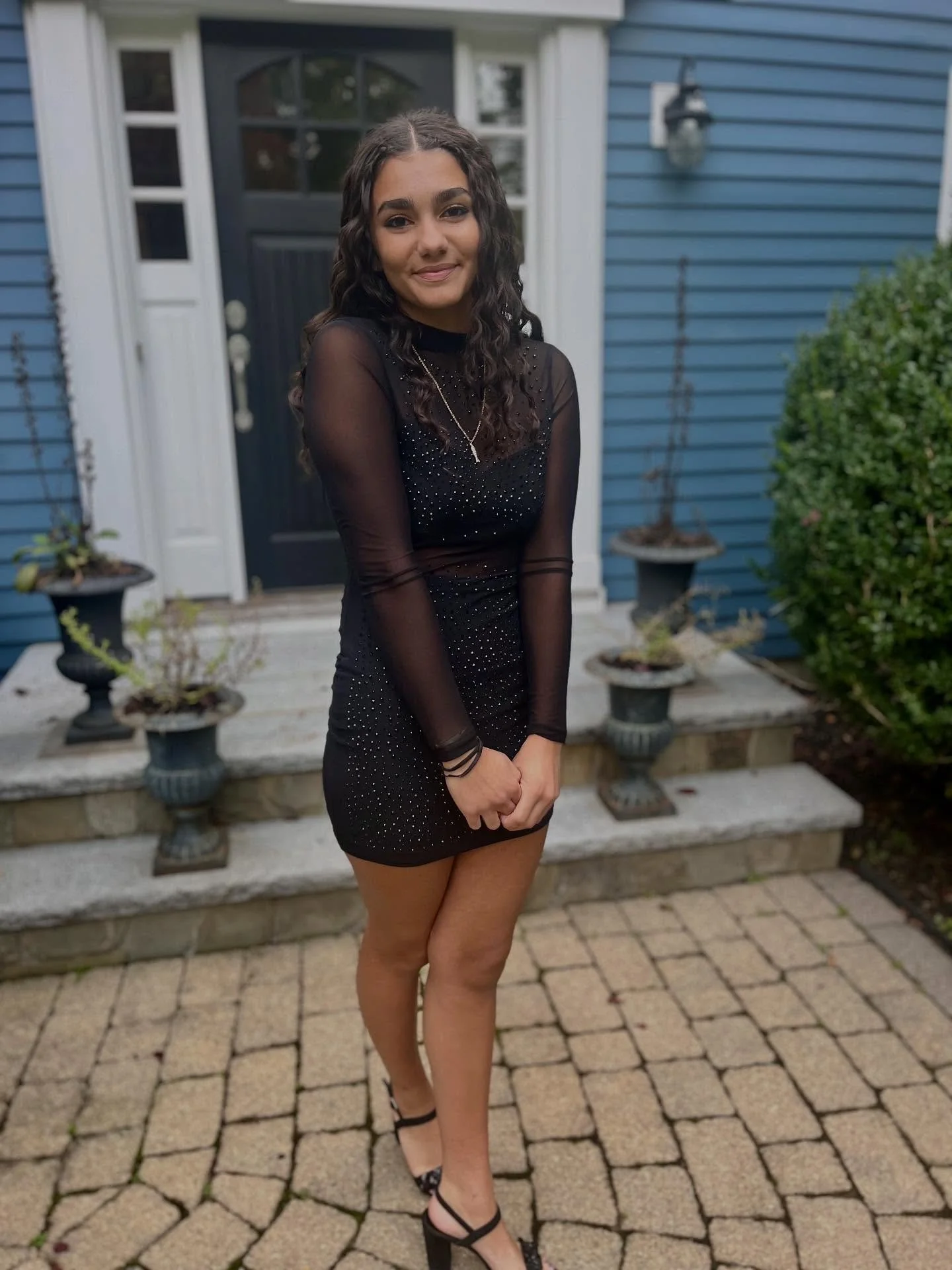 From one formation to another.⚽️
Happy Homecoming 2025 🖤

@annabelledutra_11