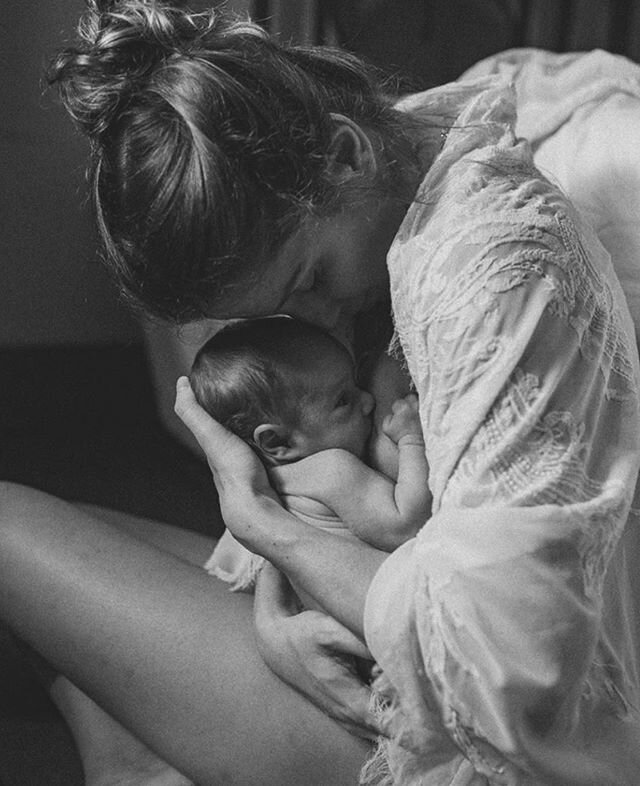 Happy French Mother&rsquo;s Day to all those new mummies out there.. 📷 @_mariatoscano #breastfeeding #mothersday #motherandbaby #newborn #thelatch