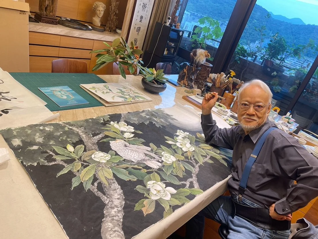 It&rsquo;s magnolia season again! I painted these blooms quickly, before they faded, and paired them with a large bird to match the large flowers: a cockatoo, mid-preen.

Cockatoos are known as the &ldquo;Huskies of the bird world&rdquo;&mdash;smart,