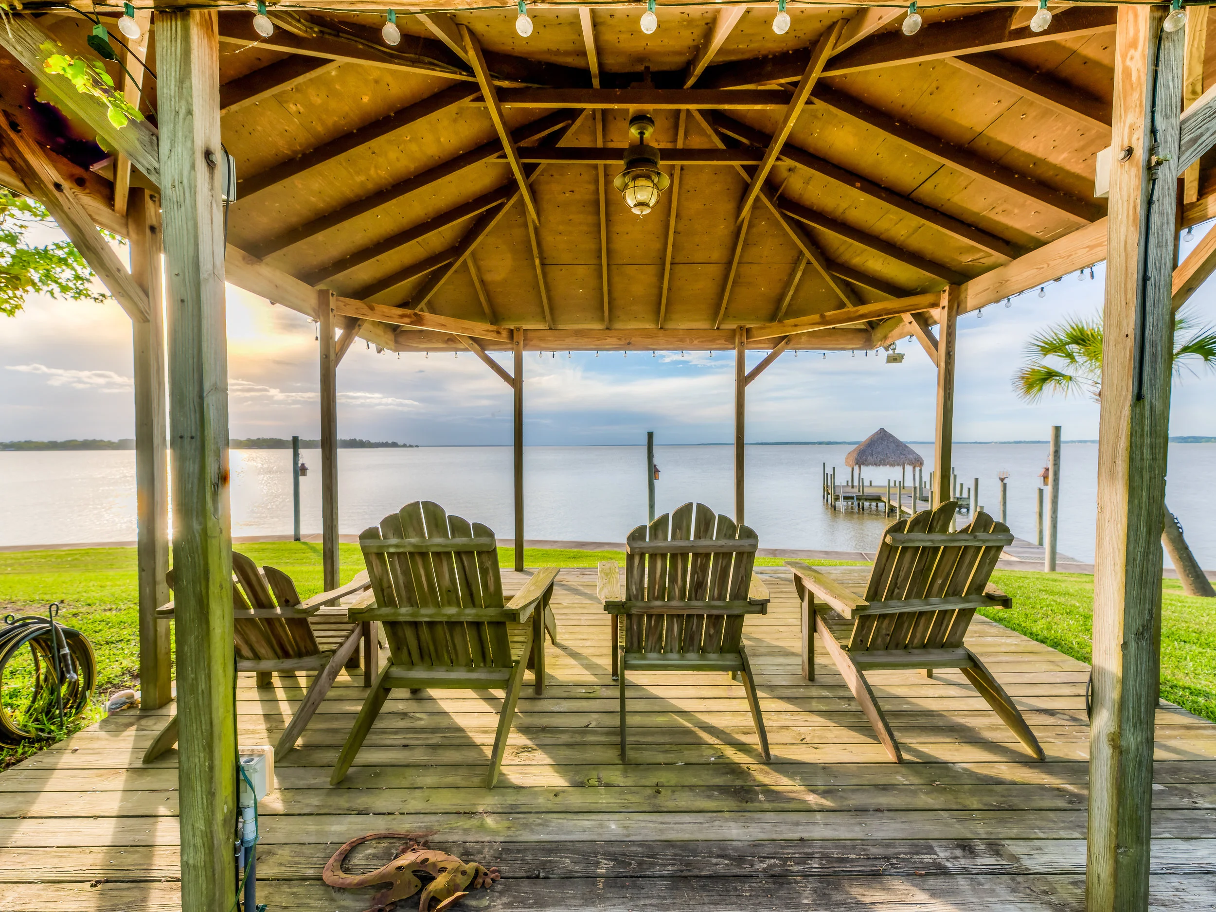 361 Island Dr-28.jpg