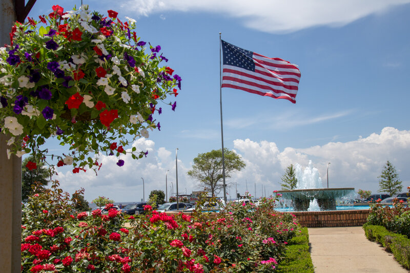 Fairhope Pier 20180601-9-banners.jpg