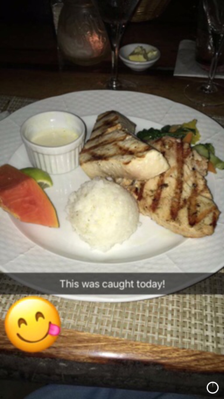 Laura & JC A Honeymoon to Moorea and Bora Bora — Live the Legend