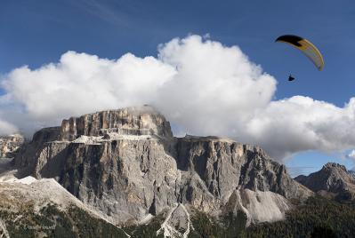 David Howell-paraglider and monte sella italy.jpg