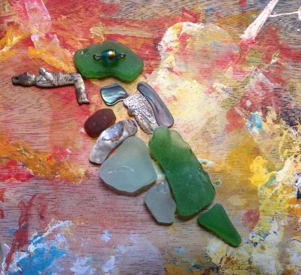 HummingbirdOnPalette2017.Margaret Kellermann.JPG