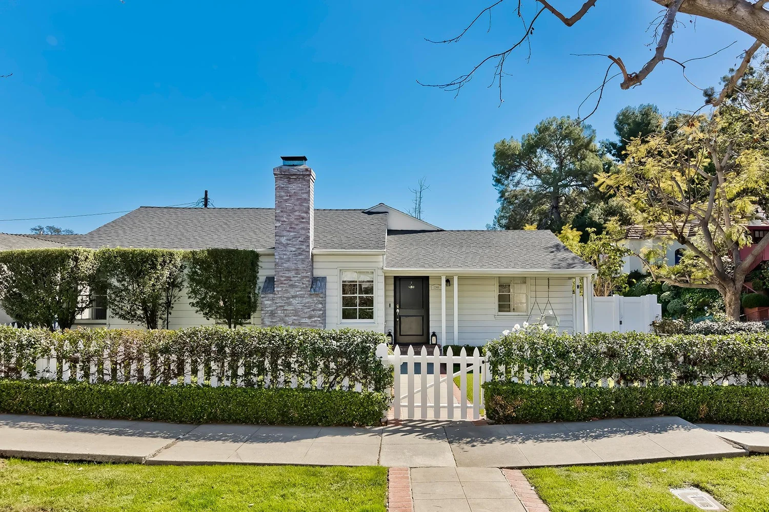 11366 Farlin St, Brentwood Glen, original unaltered photo