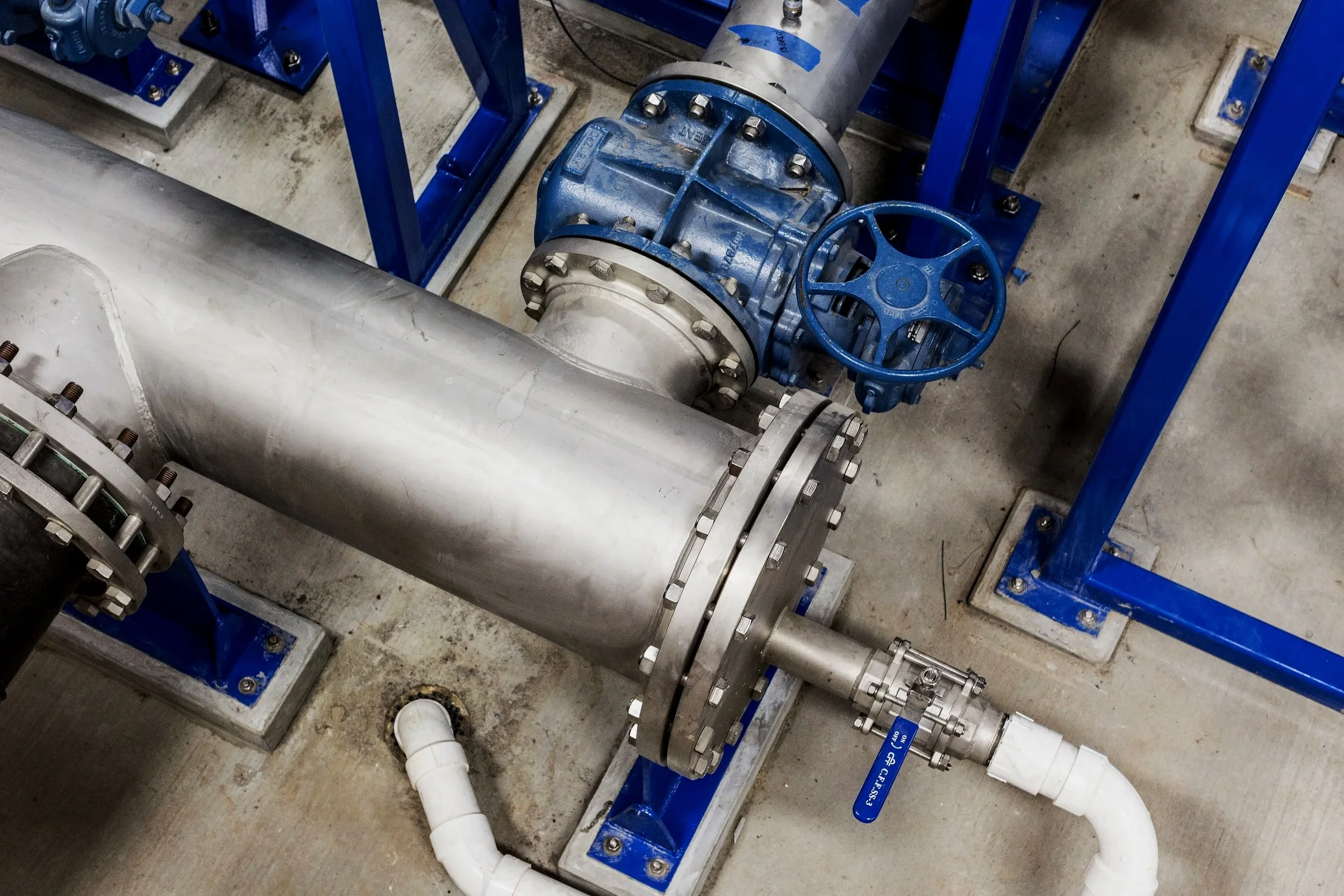 southwest city plant, silver and blue custom pipe work, JL Bryson Inc.