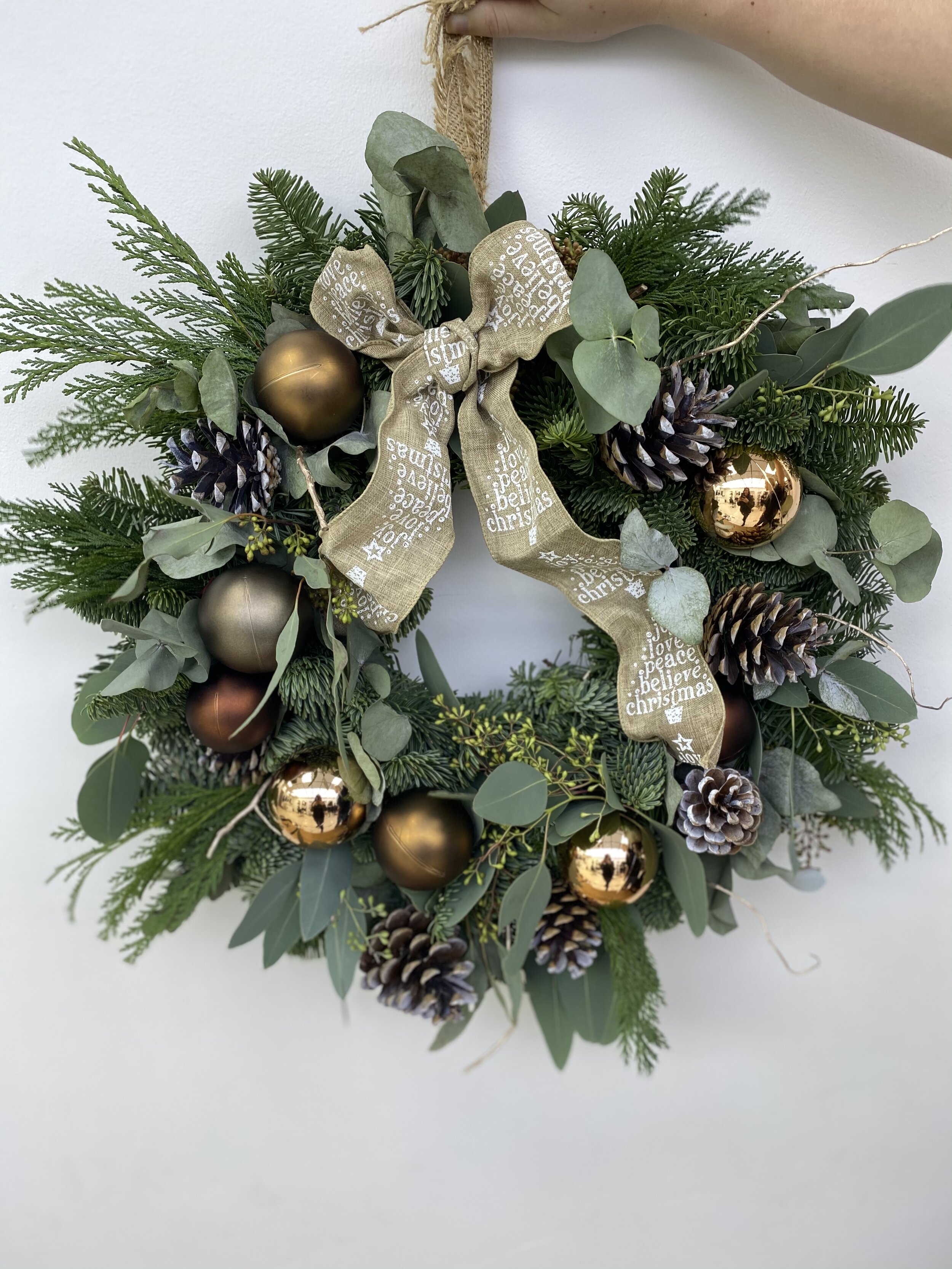 PRE ORDER Traditional Wreath Available from 28th Nov