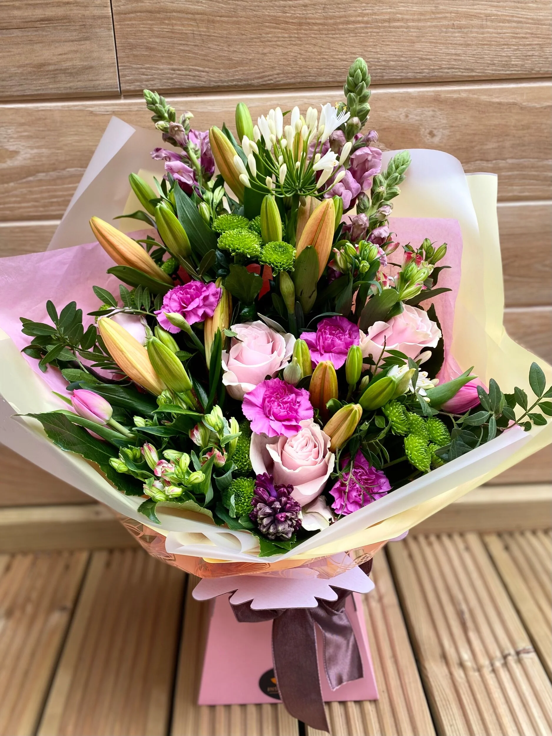 Modern Seasonal Florist Choice