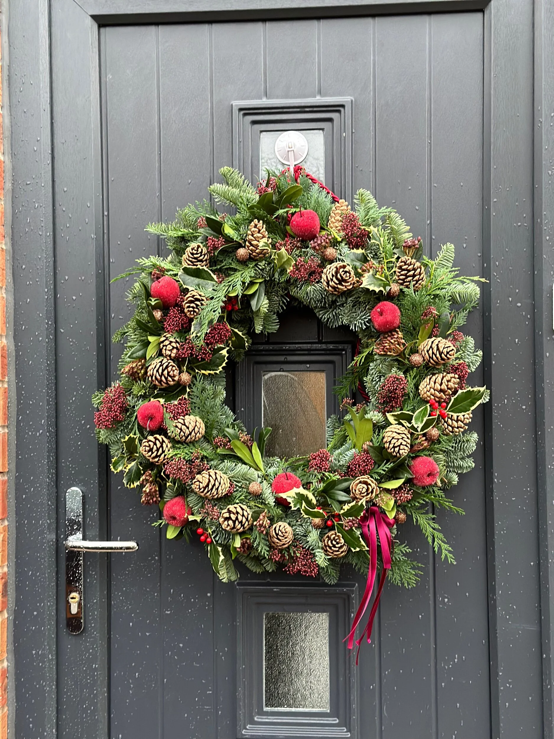 6AEC0B9C-1642-489D-8209-47908DC17746