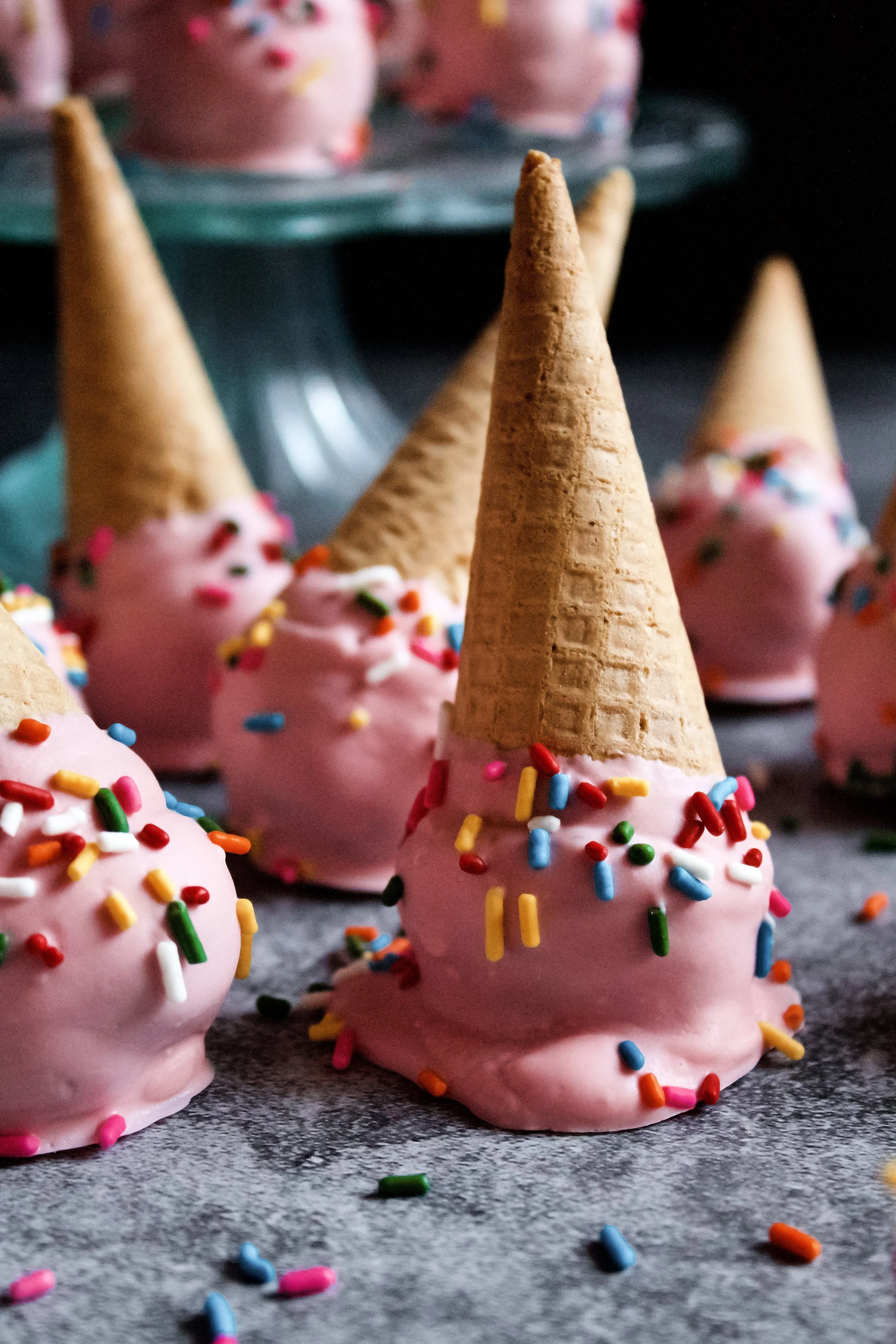 Here's how I wrap my tiny ice cream cone cake balls #cakepops