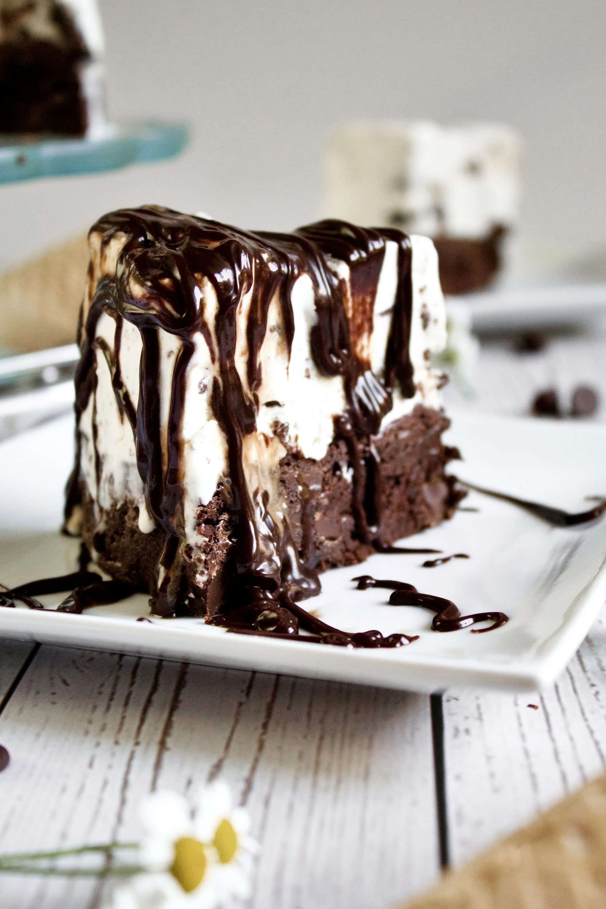 Brownie Ice Cream Cake - Countryside Cravings