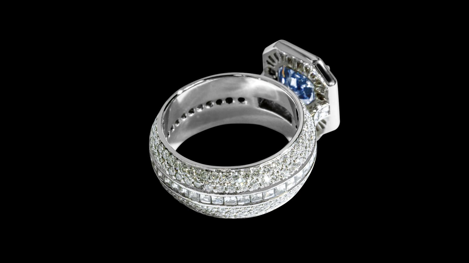 2.97ct Radiant Fancy Vivid Blue VS1 pic 3 black.JPG