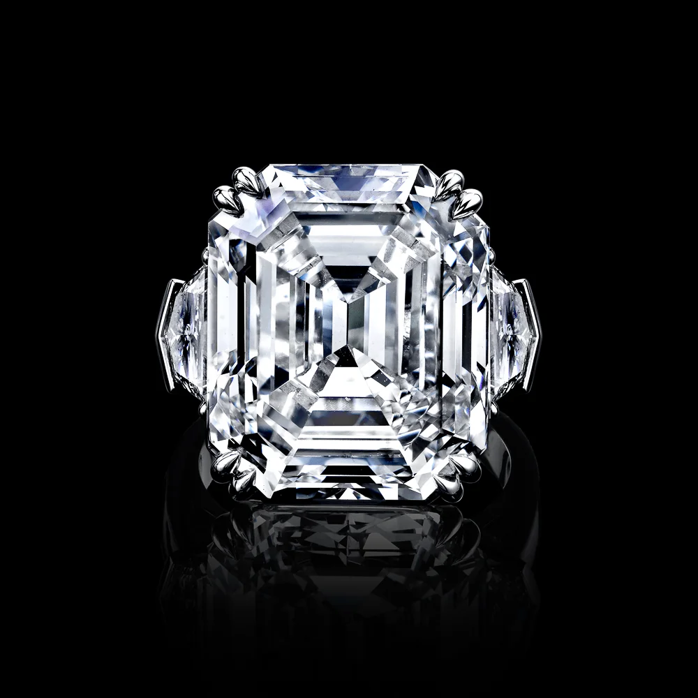 20.13ct J VS1 Emerald Cut Center Diamond Ring