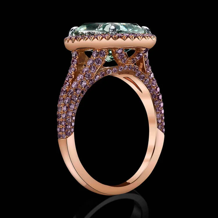 4.31ct,+FIG,+SI2+radiant+cut+intense+green+diamond+ring (1).jpg