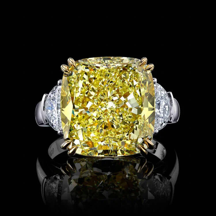 3.15ct+Fancy+yellow+cushion+cut+diamond+ring (1).jpg
