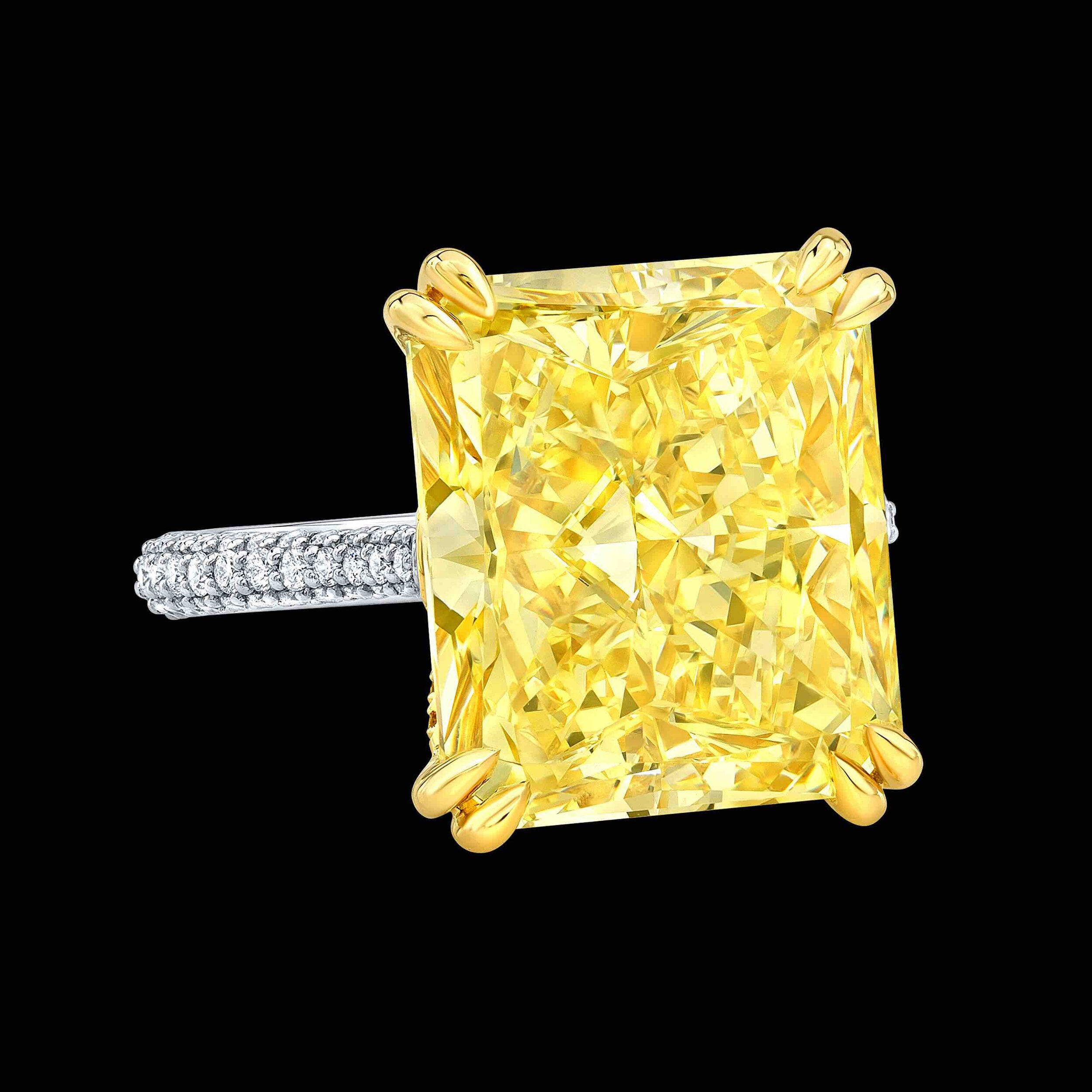 15.26 Fancy Yellow Radiant Diamond, VS1