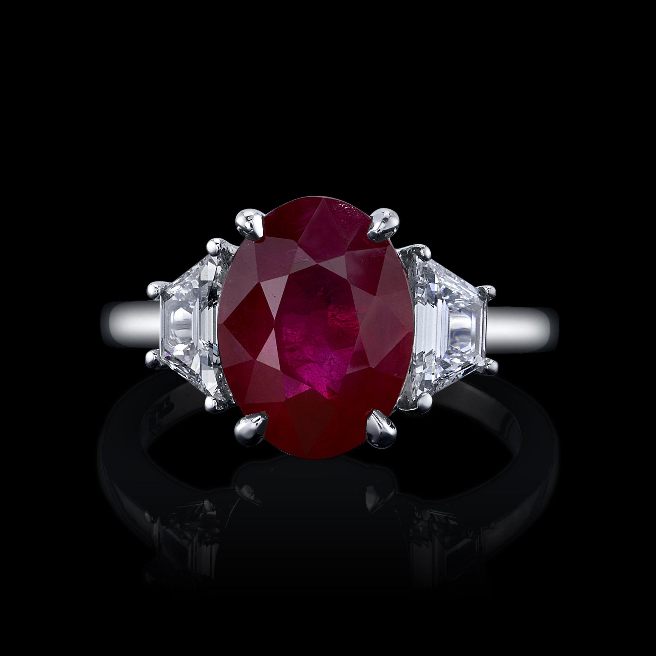3.83ct Oval vivid red Burma Ruby &amp; Diamonds ring - Style #- RR-166
