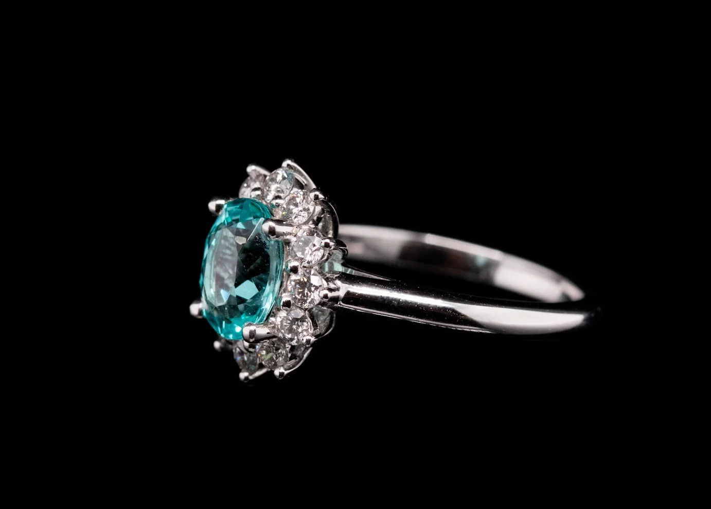 1.39ct OV, Parahiba  (1).jpg