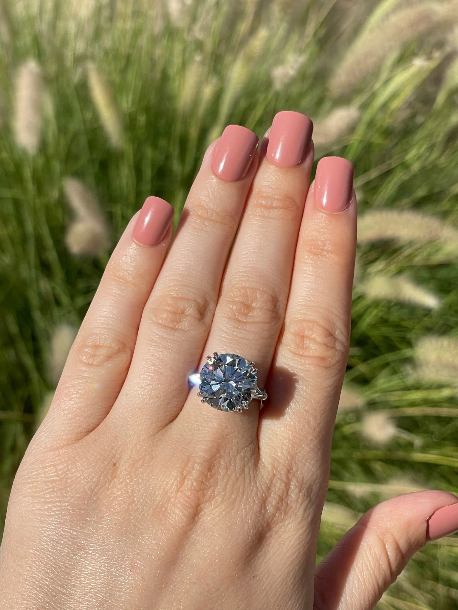 9.92ct K, SI1 Hand3.JPG