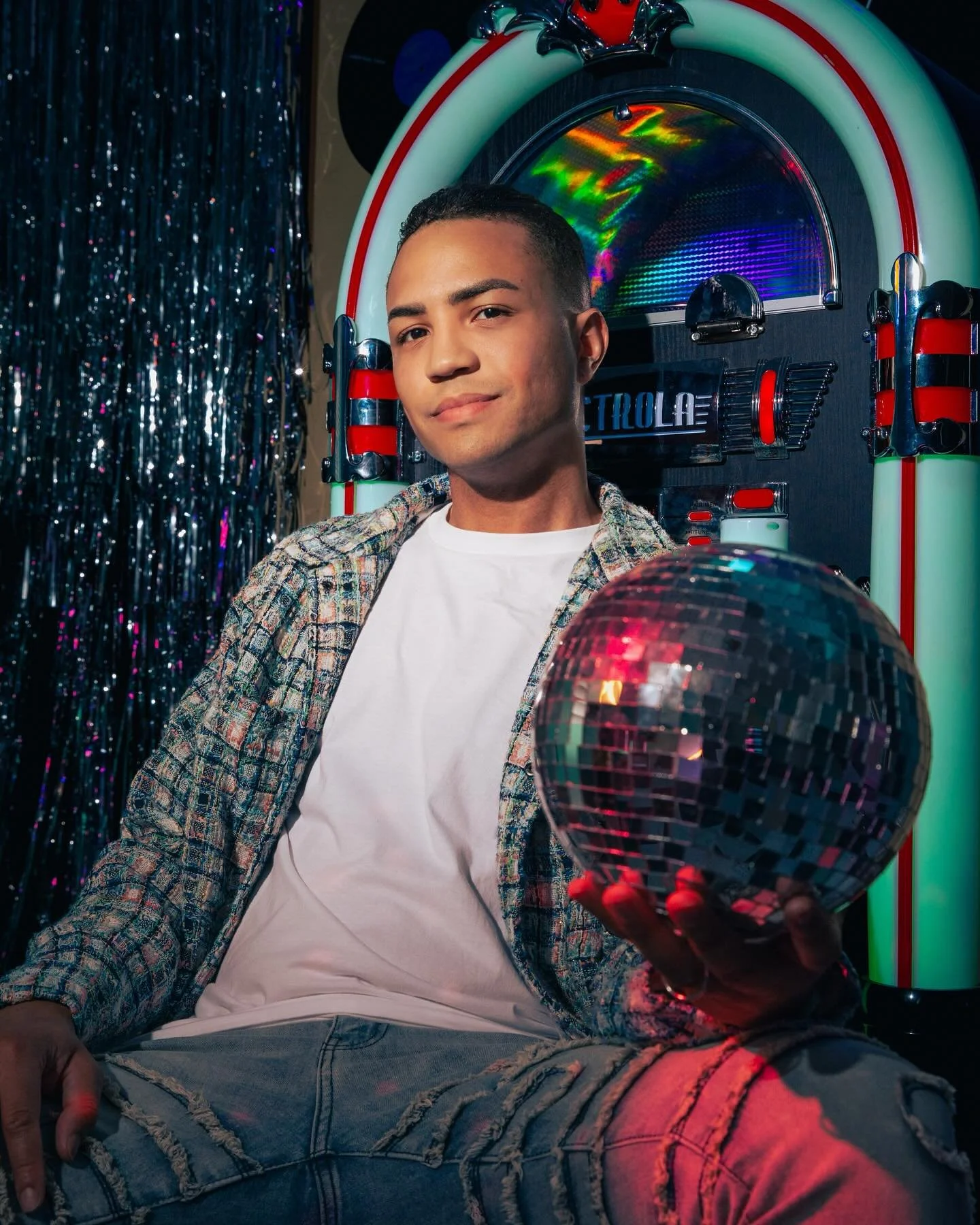 Order your desire, that&rsquo;s all I require. 

What&rsquo;s Your Order, Out tonight.