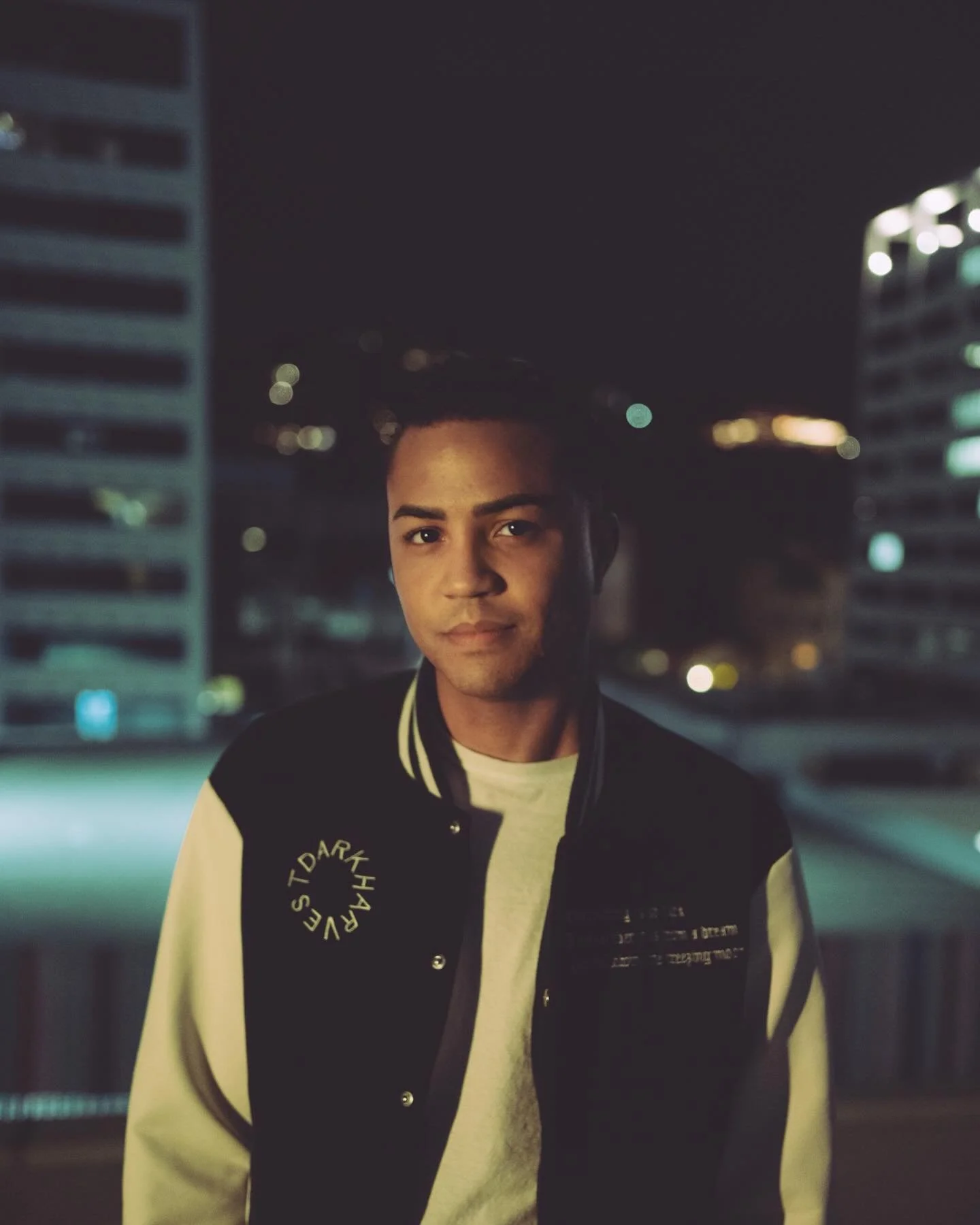 Setting the tone.

📸 by @mike.seager