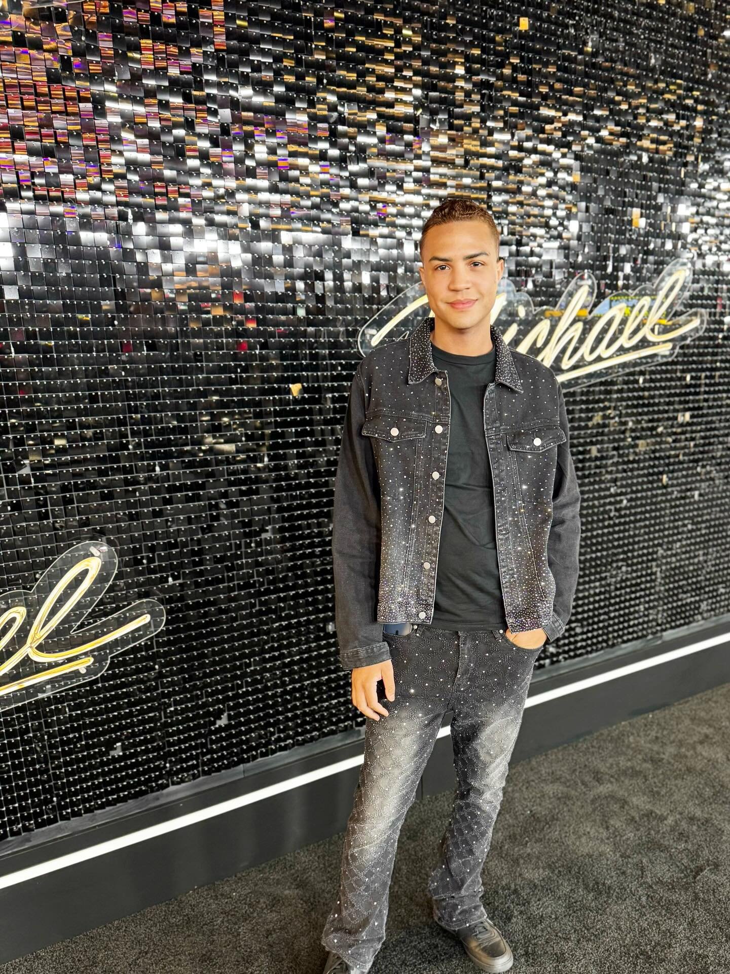 Thanks to @lionsgate for allowing me to witness this movie and event. I definitely had THINGS TO DO last night and it was pleasure talking to and meeting everyone Make sure you watch the #michaelmovie out April 24!

#michaeljackson #michael #mj #king