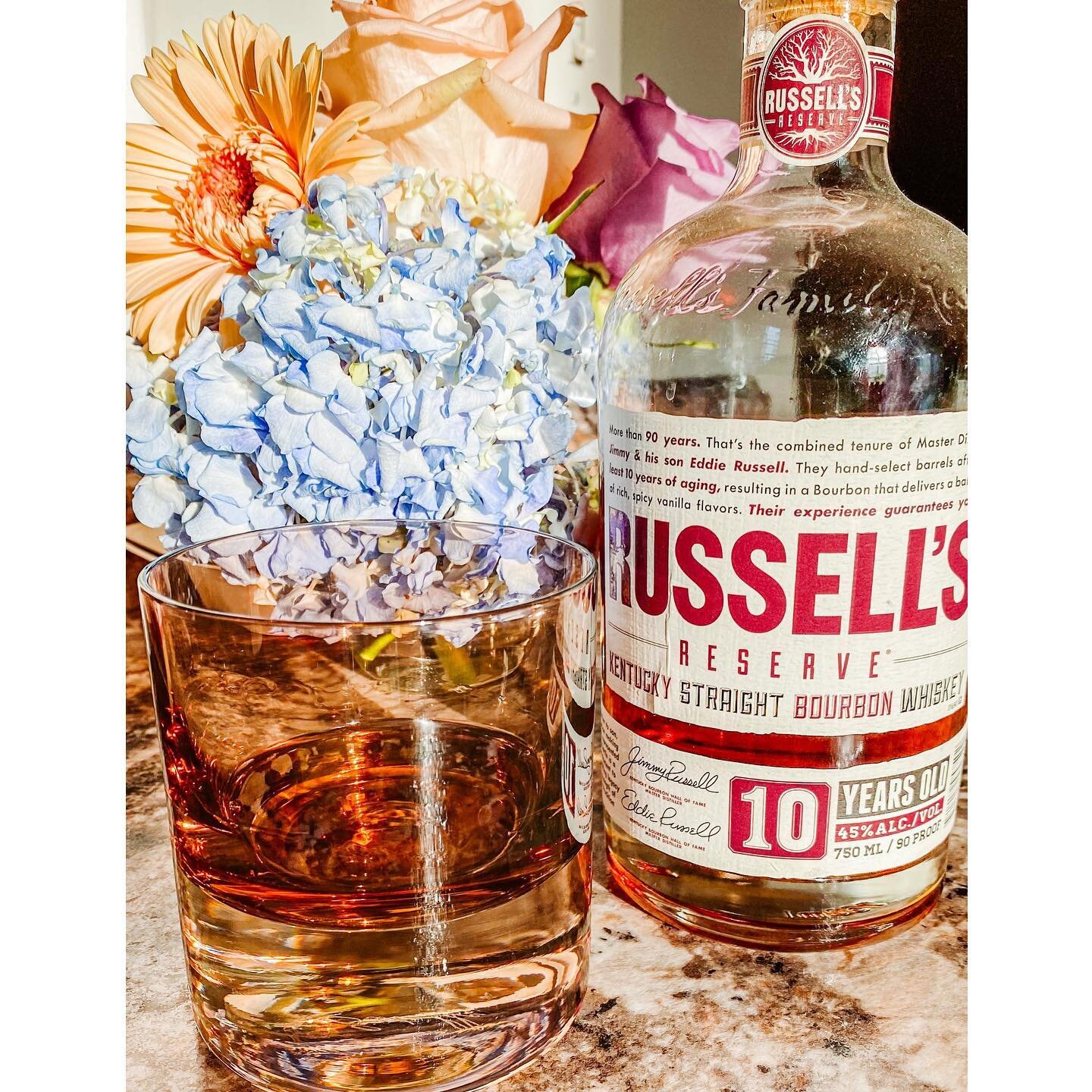 @russellsreservebourbon for this fine tuesday !! what are you having?