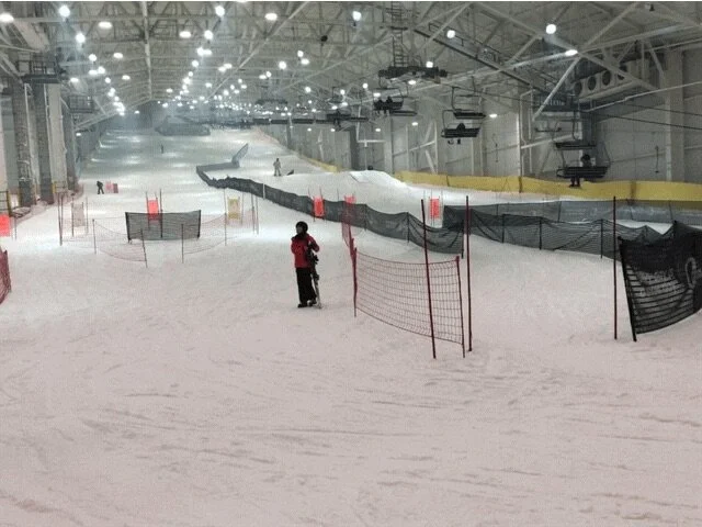 Platform The Dystopian Experience Of Skiing In New Jersey S New American Dream Mall