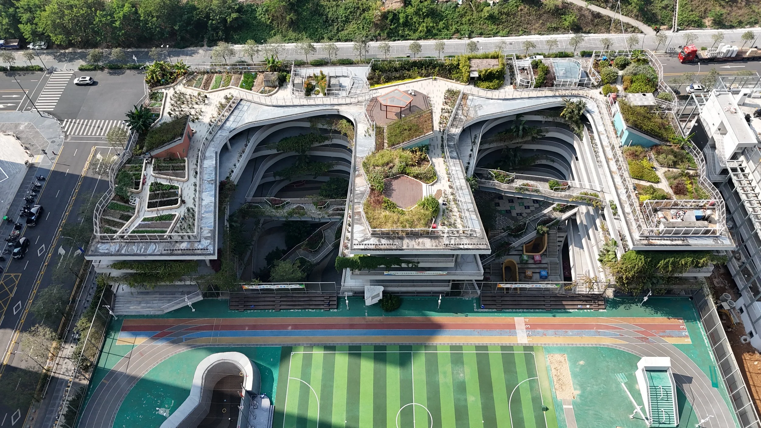 PLATFORM: Design Technocracy and New School Architecture in Shenzhen, China