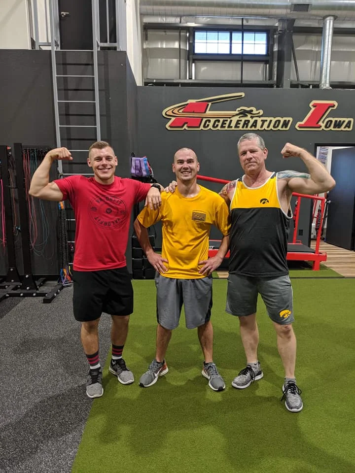 Meet Ryan. Ryan was referred to ValorFit by fellow veterans and ValorFit Champion Larry Sigmund, who was referred to ValorFit by fellow veteran Jesse Sage. Veterans loving veterans. Ryan jumped right in and completed his personal training sessions with the always consistent Garrett Starr. Our goal is and always will be to open the door and show veterans and their families a better way of life, in hopes that they respect the new daily lifestyle and want to keep coming back. It's working. Reality is a beautiful thing. Give Ryan a high five if you see him, he deserves it. Everyone does. Stronger Together. #valorfit Thank you to the always supportive @lof_xpress for the continued financial support as we continue to put veterans and their families in a position to succeed.