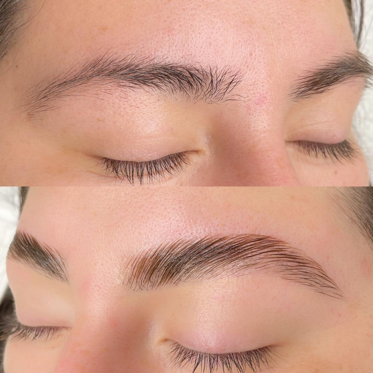 ＥＶＥＲＹ． ＨＡＩＲ． ＭＡＴＴＥＲＳ！
🔎Zoom in on the arch to see the hair I kept to give her an illusion of a fuller brow! Brow Lamination can really transform your look but just make sure you let your brow artist know what your brow goals are: fuller? thicker? th