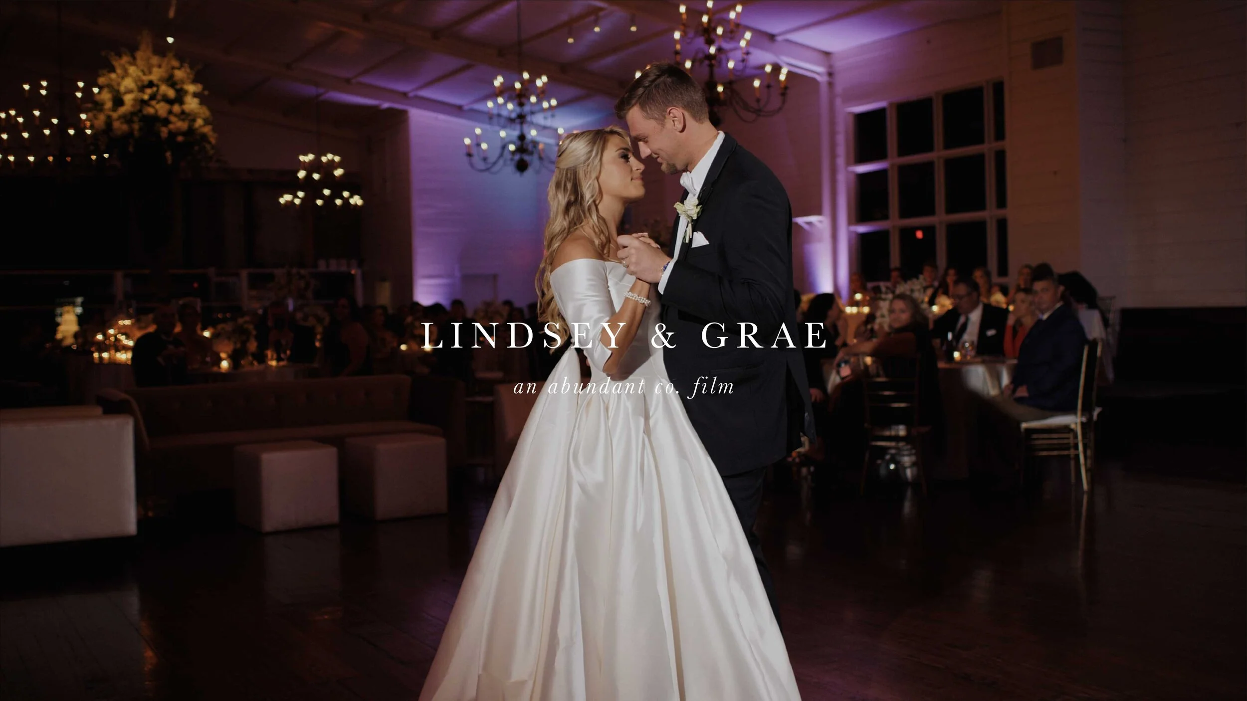 Classy New Year's Eve Wedding | The Jefferson Oxford