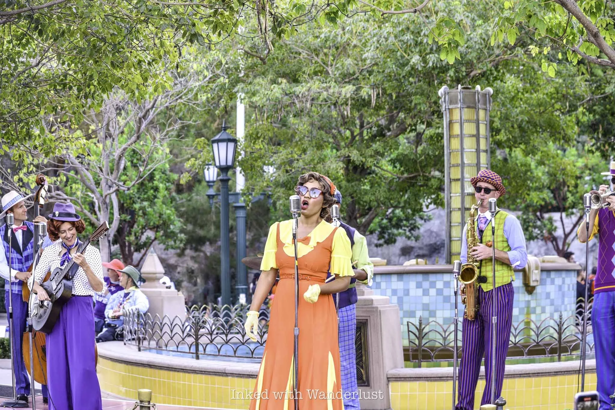 Visiting Disneyland in April 2024: Weather, Crowds, Special Events, and ...