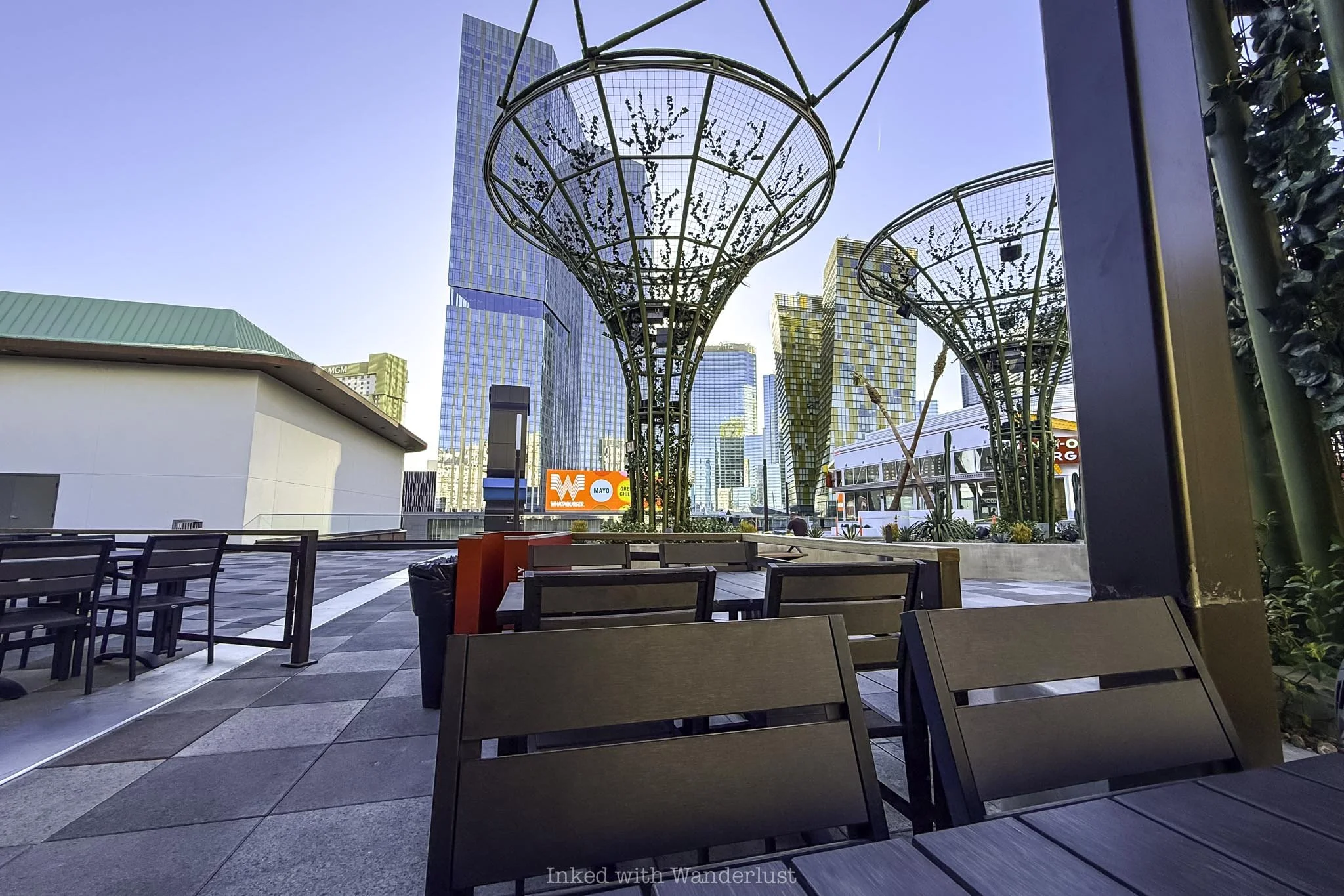 The exterior seating area of How Ya Dough'n Pizza in Las Vegas.