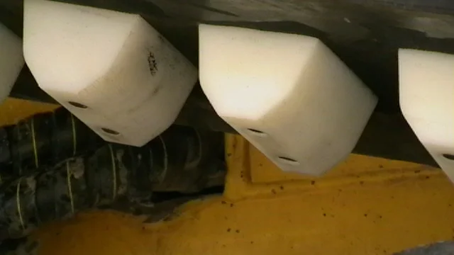 Laryy Lugs.jpg