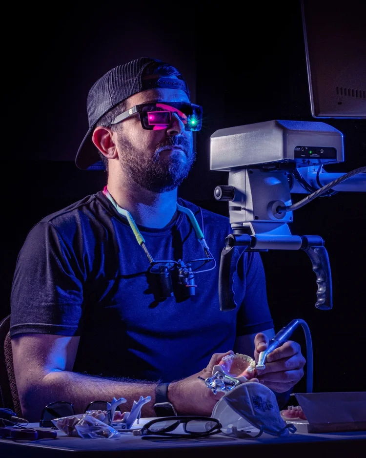 Dr. Brandon Walker attending the BAARD Institute Overlay Course in Gilbert, Arizona. Dr. Walker is an advocate for microscope dentistry and utilizes a surgical microscope in his daily practice.